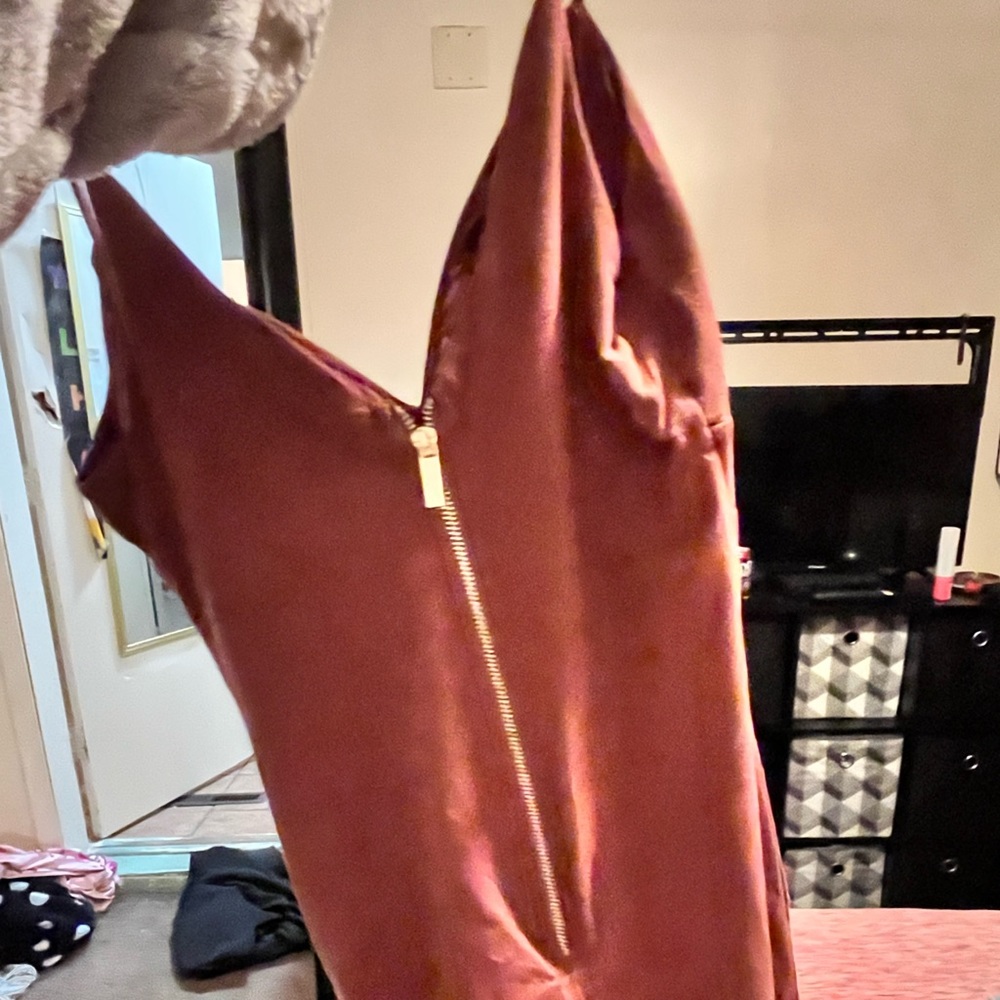 Dress - Picture 2 of 5